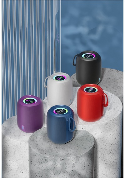 Bluetooth Hoparlör Rgb Ledli 1200mah Subwoofer Ses Outdoor Speaker Su Geçirmez Dayanıklı Gövde