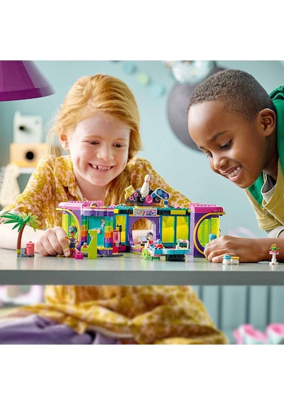 LEGO® Friends 41708 Patenli Disko Salonu 642 Parça