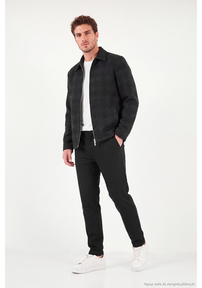 Buratti Bağlama Detaylı Regular Fit Düz Paça Jogger Pantolon Erkek Pantolon 6843701 Siyah Buratti Bağlama Detaylı Regular Fit Düz Paça Jogger Pantolon Erkek Pantolon 6843701 Siyah