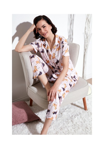 Lela Desenli Kısa Kollu Beli Lastikli Gömlek Yaka Dokuma Regular Fit Bayan Pijama Takımı 6571010 Pembe