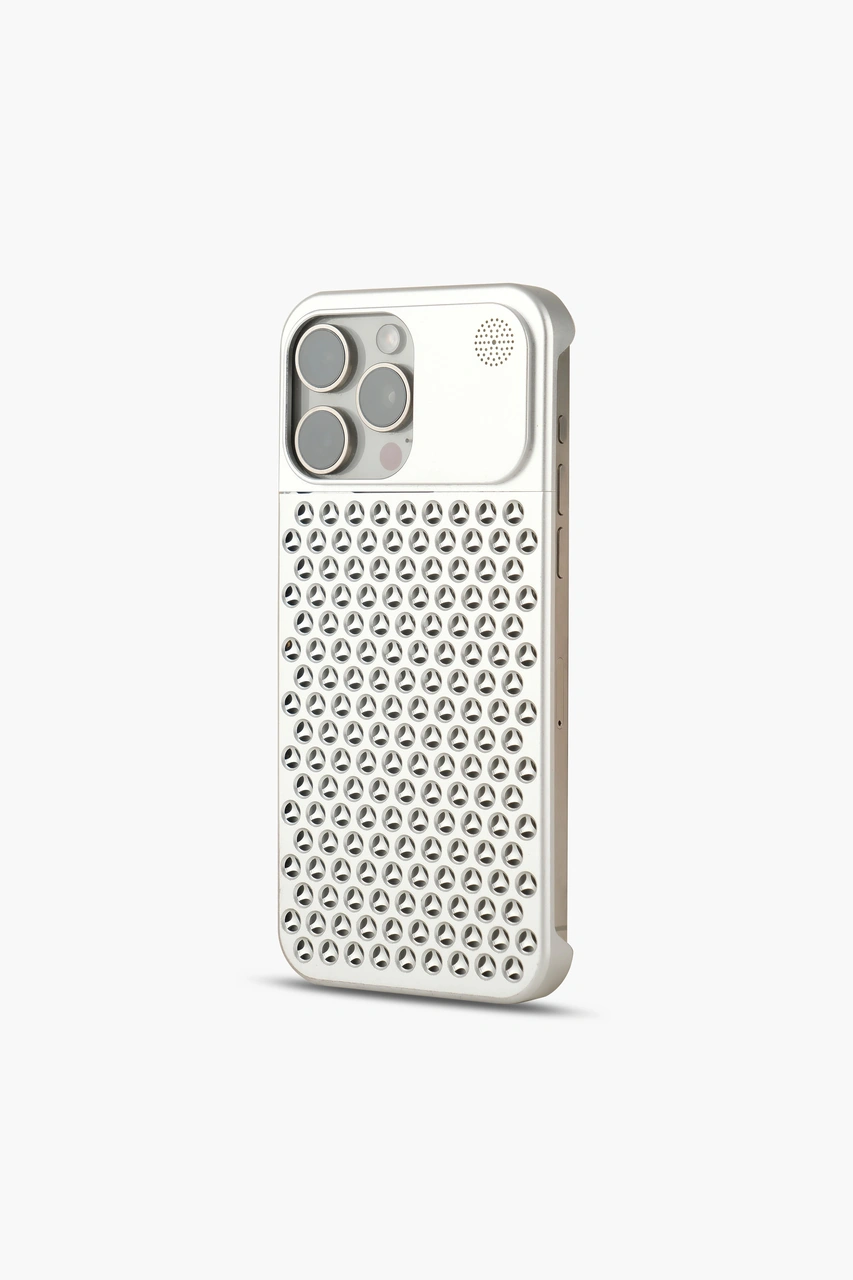 The Bulwark 15 Pro Max Silver Alüminyum Alaşımlı,kokulu Metal Kızaklı Telefon Kılıfı Açık Kahverengi