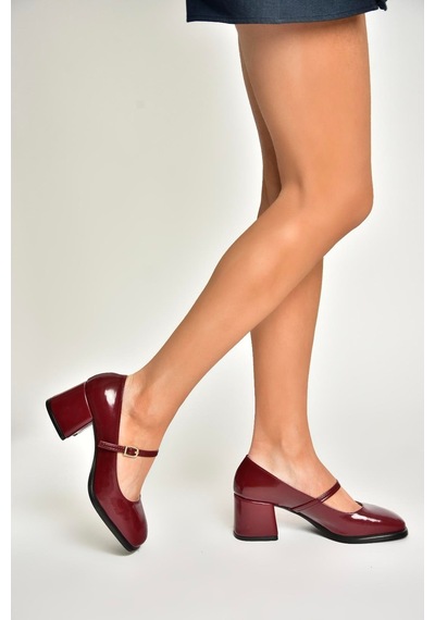 Fox Shoes U518422008 Bordo Rugan Kalın Topuklu Kadın Ayakkabı Bordo