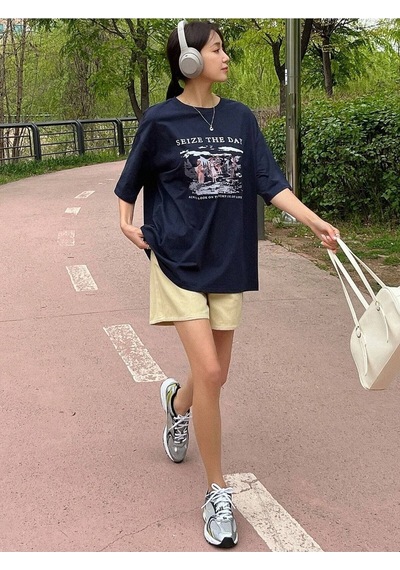 Flood Of Style Kadın Lacivert Seize The Day Baskılı Oversize T-shirt