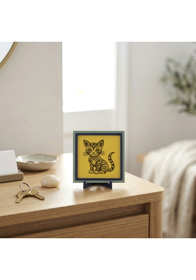 Minimalist Kedi Motifli Çağdaş Masaüstü Süs, Modern Dekorasyonu Tamamlayan Estetik Duruş 10x10 Cm