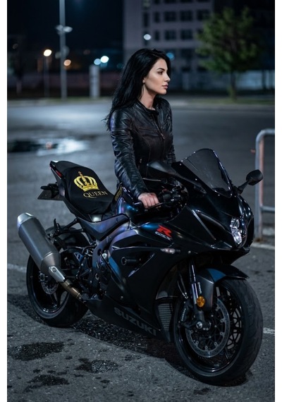 Queen Universal Motor Sele Kılıfı Siyah Scooter Sele Koruyucu Kadınlara Özel %100 Polyester Yıkanabilir Koltuk Kılıfı