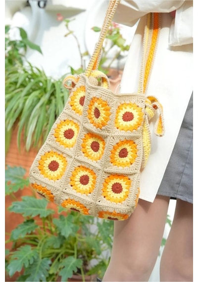 Melonndesign Tığişi Ayçiçeği Motifli Çanta Bej