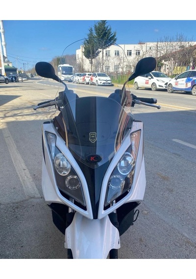Motocam Kymco Xtown 250 İ Ön Cam 2016-2026 Model 78cm Şeffaf Renkli 4mm Uzun