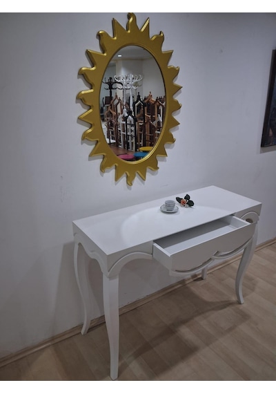 Dresuar Cnc Çökertme 90670 Model Güneş Gold Renk Ayna Lake Beyaz Tabla Kayn Aslan Ayak Beyaz - Gold Dresuar Cnc Çökertme 90670 Model Güneş Gold Renk Ayna Lake Beyaz Tabla Kayn Aslan Ayak Beyaz - Gold