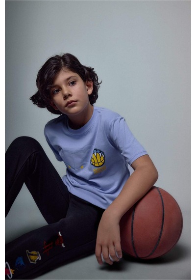 Defacto Nba Memphıs Grızzlıes Tişört Erkek Çocuk G7620a826smbe570 Mavi-be570 Defacto Nba Memphıs Grızzlıes Tişört Erkek Çocuk G7620a826smbe570 Mavi-be570