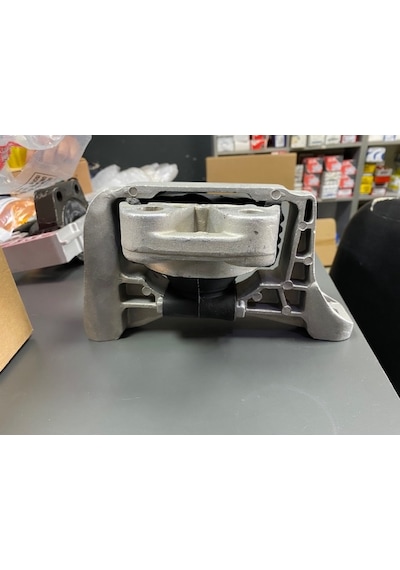 Kuga Motor Takozu Sağ Üst 2.0 Dizel