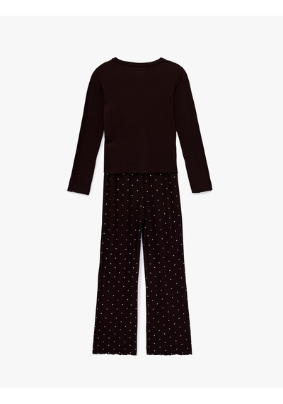 Koton Baskı Detaylı Viskon 2'li Pijama Takımı Kahverengi Desenli 6wlk40187mk Kahverengi Koton Baskı Detaylı Viskon 2'li Pijama Takımı Kahverengi Desenli 6wlk40187mk Kahverengi