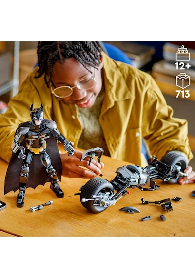 LEGO® 76273 DC Batman™ Yapım Figürü ve Bat-Pod Motosiklet 713 Parça