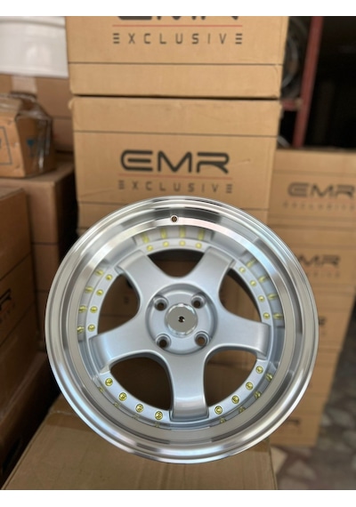 4 100 16 9.0 Et15 Ch67.1 Emr-l002-16 Sılver Lıp Polısh+gold Rıvet Ssr Jant