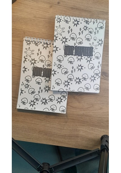 A5 Not Defteri Siyah Beyaz Mantarlı Kapak Çizgisiz Defter 50 Yaprak 2'li Set Çok Renkli