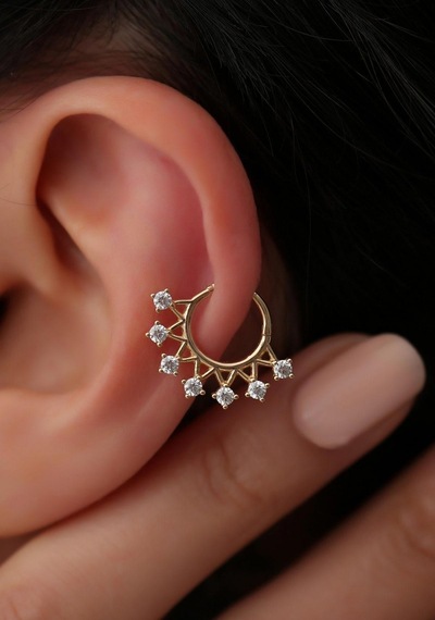 14 Ayar Altın 7 Taşlı Taç Piercing Sarı