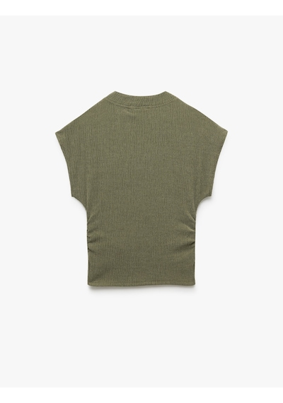 Koton Slim Fit Dokulu Dik Yaka Kolsuz Tişört Haki 5sak50155ek Haki