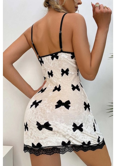 Merry See Baskılı Dantelli Kadife Pijama Gecelik Çok Renkli
