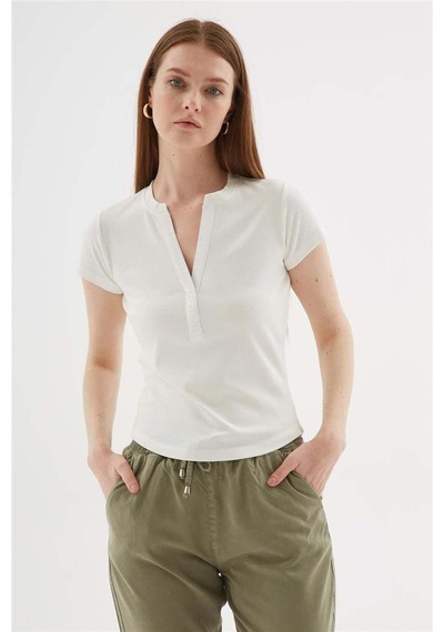 Fashion Friends Fashıon Frıends Kadın Düğme Detaylı Bluz 25y0494k1 Mor