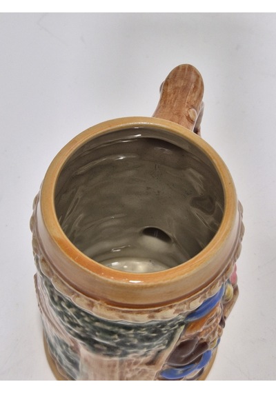 Vintage Tankart Kabartmalı İnsan Ve Doğa Tasfirli Alman Seramik Bira Bardağı 11,8cm 003