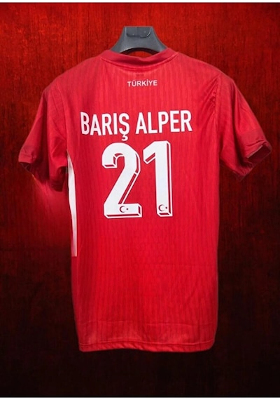 Türkiye Euro 2024 Barış Alper Yılmaz Forması Red Çok Renkli