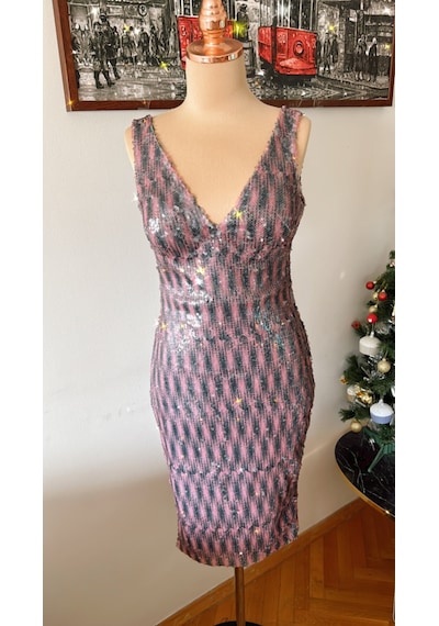 Chica Rosa Fashion Renkli Pullu V Yaka Midi Elbise Pembe - Siyah