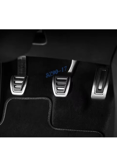Skoda Karoq Manuel Pedal Seti Aksesuar 2018-2026