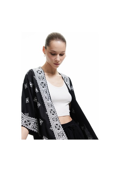 Koton Viskon Yarım Kollu Etnik Kimono Siyah Desenli 5sal50004ıw Siyah Desenli