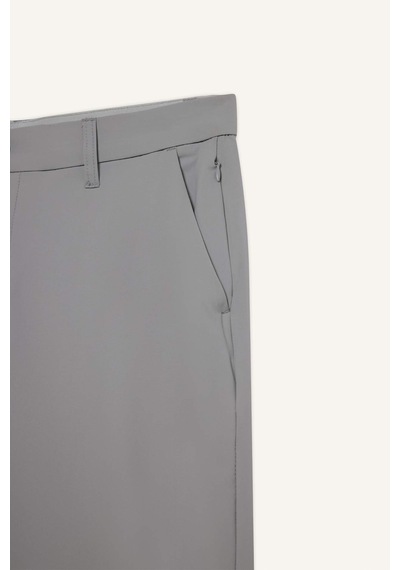 DeFactoFit Slim Fit Dar Kesim Standart Paça Esnek Multifonksiyonel Dokuma Sporcu Pantolon D9247AX25SPGR454