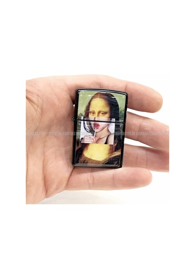 Mona Lisa Lolipop Komik Mat Siyah Kapaklı Benzinli Çakmak