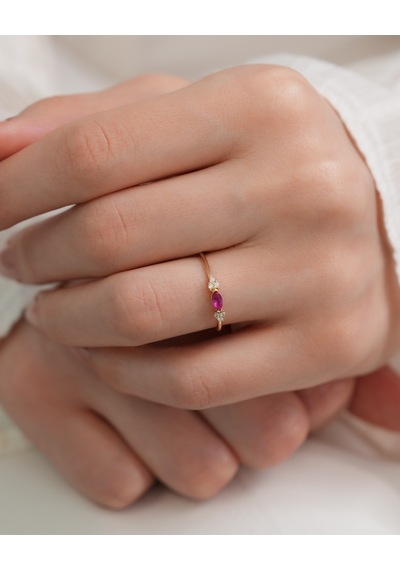 Debora Jewelry 14 Ayar Altın Markiz Model Pembe Taşlı Yüzük
