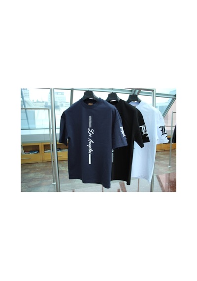 Wild Wood Garment Wild Wood "la Street" Dikey Baskılı Ve Kol Nakışlı Premium Oversize T-shirt Lacivert Wild Wood Garment Wild Wood "la Street" Dikey Baskılı Ve Kol Nakışlı Premium Oversize T-shirt Lacivert