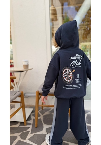 Şerit Ve Sırt Baskı Detaylı Antrasit Erkek Çocuk Kapüşonlu Sweatsihrt & Eşofman Takım 3ip Siyah Şerit Ve Sırt Baskı Detaylı Antrasit Erkek Çocuk Kapüşonlu Sweatsihrt & Eşofman Takım 3ip Siyah