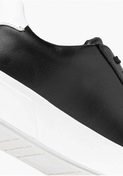 Calvin Klein Chunky Cupsole Bağcıklı Deri Erkek Siyah Sneaker Ym0ym01344-06w Siyah