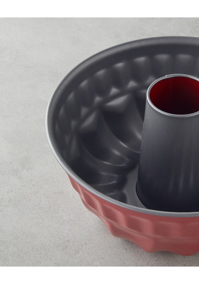English Home Baker S Choice Karbon Çelik Klasik Borulu Kek Kalıbı 23 X 12 Cm Kırmızı Kırmızı