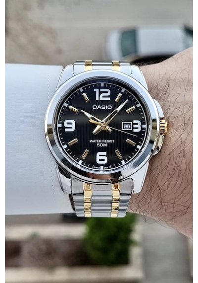 Casio Csıste231 Erkek Kol Saati Gümüş