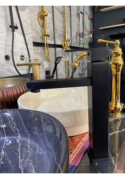 İsaoğlu Yapı Siyah Çanak Lavabo Bataryası Mat Siyah Lavabo Bataryası Kare Modern Tasarım Siyah