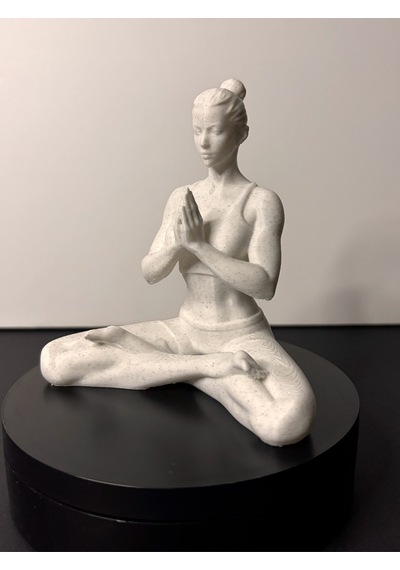 Meditasyon Yapan Kadın Biblo - Minimal Modern Heykel
