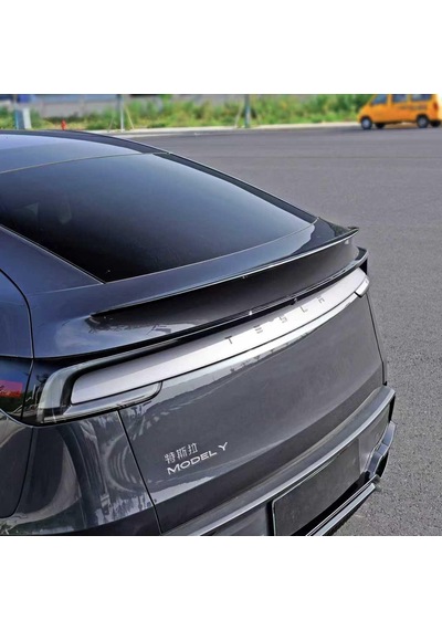 Tesla Model Y Juniper Premium İçin Uyumlu Bodykit Seti İthal Piano Black
