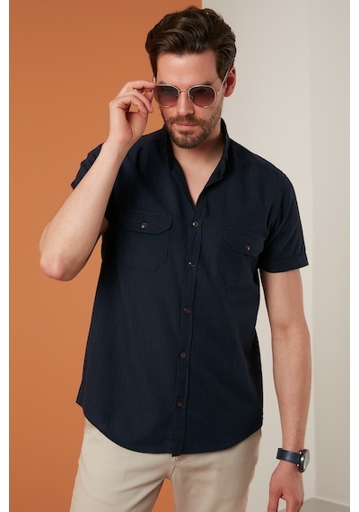 Buratti Düğmeli Yaka Pamuklu Slim Fit Cepli Erkek Gömlek Cf21S111153 Lacivert Buratti Düğmeli Yaka Pamuklu Slim Fit Cepli Erkek Gömlek Cf21S111153 Lacivert