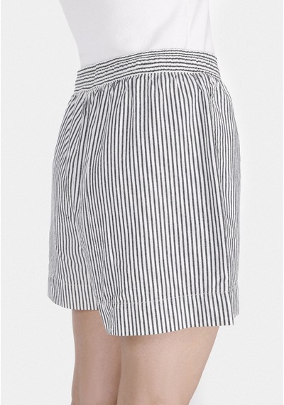 Colin's Colins Regular Fit Düşük Bel Çizgili Kadın Lacivert Şort Cl1074659 Q1.v1 Nav Lacivert