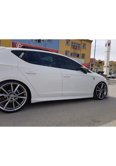Seat Leon Fr Marşpiyel 2013 . -----Fibersan Tuning