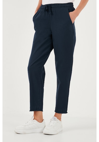 Lela Pamuklu Normal Bel Regular Fit Düz Paça Bayan Pantolon 668Yp42282S4 Lacivert