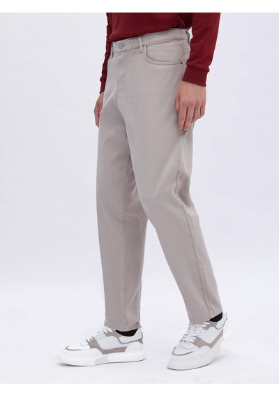 Kip Bej Dokuma Carrot Fit Casual Pamuk Karışımlı Pantolon Bej