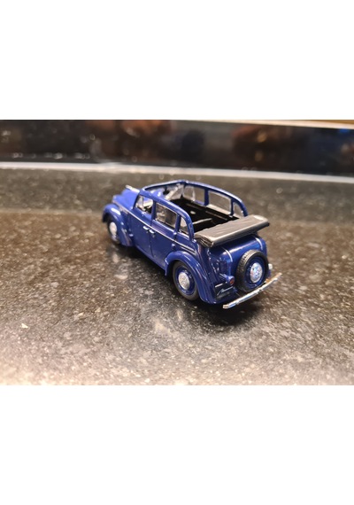 De Agostini 1/43 Moskvitch 400-420a Convertible 1950