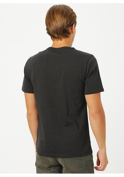 Levi's Erkek Housemark Graphıc Tee Siyah T-shirt - 22489-0330 Siyah