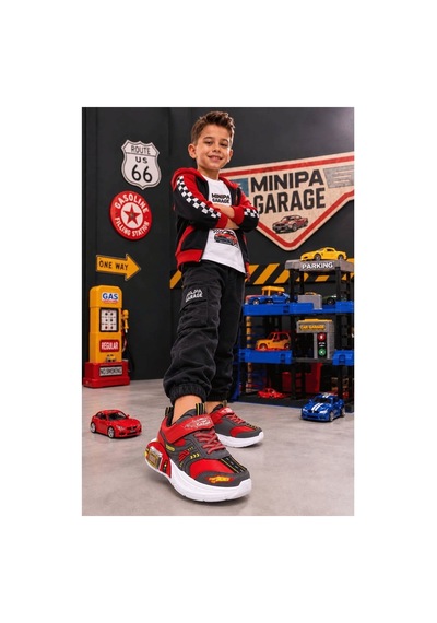 Minipa Garage Kırmızı Erkek Çocuk Garaj Tabanlı Çift Metal Arabalı Ortopedik Spor Ayakkabı Minipa Garage Kırmızı Erkek Çocuk Garaj Tabanlı Çift Metal Arabalı Ortopedik Spor Ayakkabı