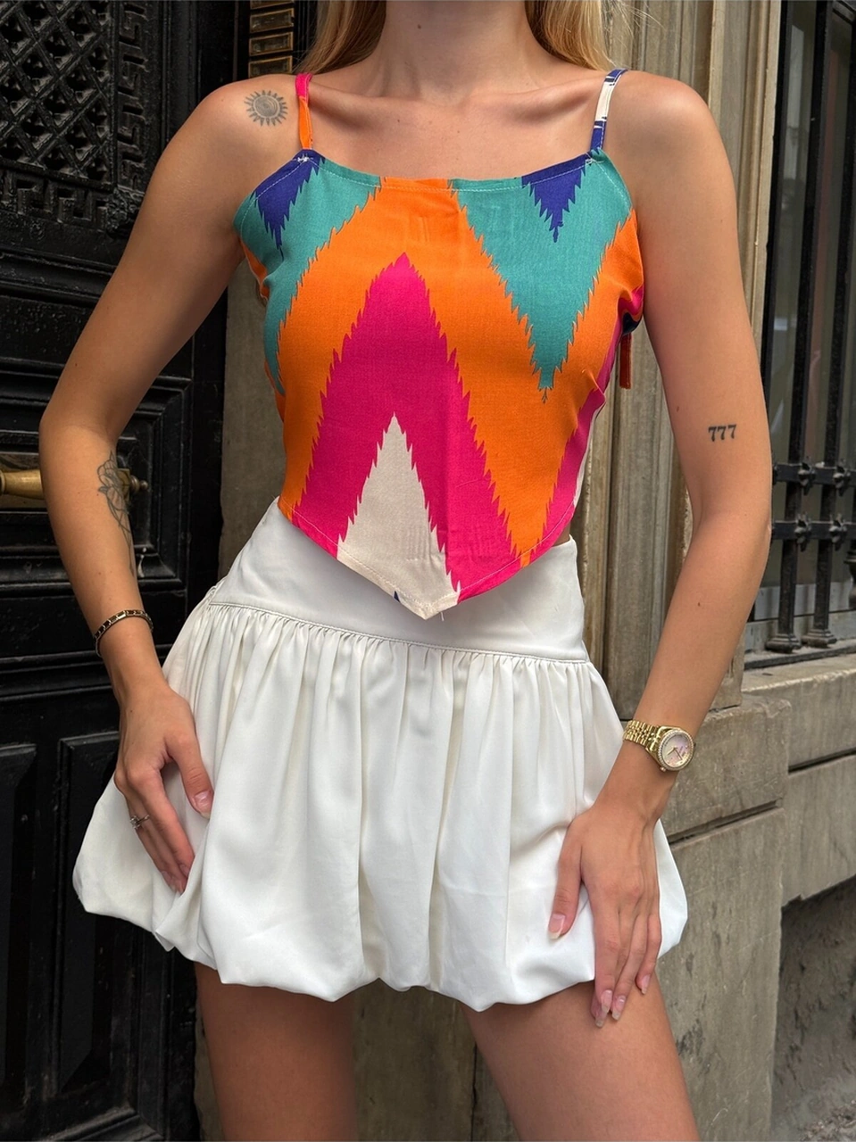 Mamayaga Kadın Askılı Arkadan Bağlamalı Asimetrik Kesim Yazlık Desenli Crop Top Spor Şık Bluz Çok Renkli Mamayaga Kadın Askılı Arkadan Bağlamalı Asimetrik Kesim Yazlık Desenli Crop Top Spor Şık Bluz Çok Renkli