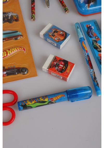 X Dekomus Lisanslı Hotwheels 13 Parça Kırtasiye Seti Makas,metal Kalem Kutusu,cetvel,kalem Altın