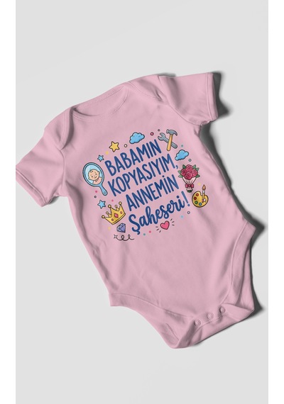 Morivokids Babamın Kopyasıyım Annemin Şaheseri Kısa Kollu Bebek Body %100 Pamuk Koyu Pembe