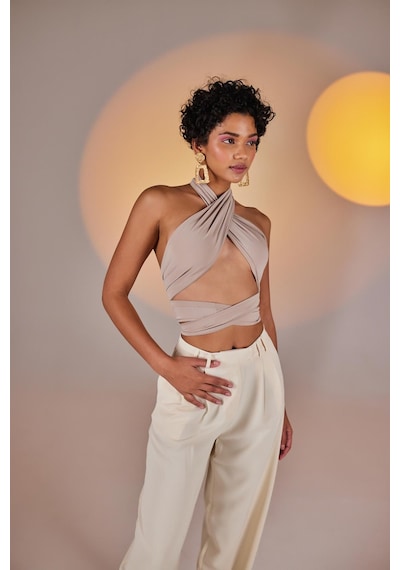 Holly Lolly Crop Model Wrap Top Bej
